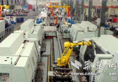 智能機(jī)器人研發(fā)驅(qū)動，鄖陽智能工廠生產(chǎn)繁忙正當(dāng)時(shí)
